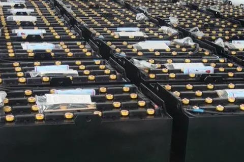 北闾阳上门回收叉车蓄电池-电池回收处理厂家